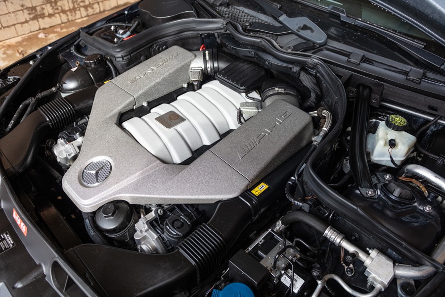 GUNK Degreaser_lifestyle_12_092018