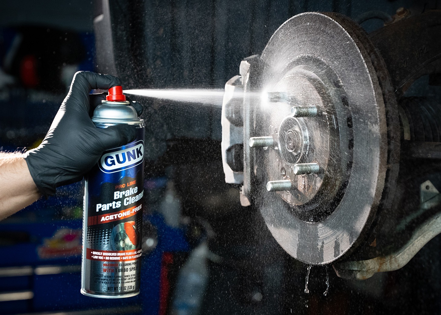 GUNK M719 Turbo Spray Action-02